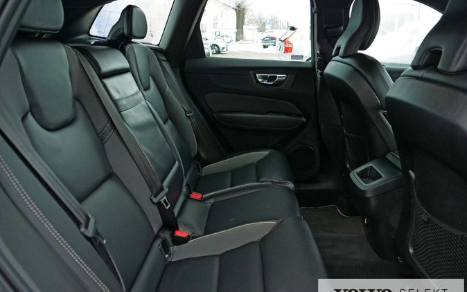 Volvo XC 60 cena 139900 przebieg: 131700, rok produkcji 2019 z Bartoszyce małe 704